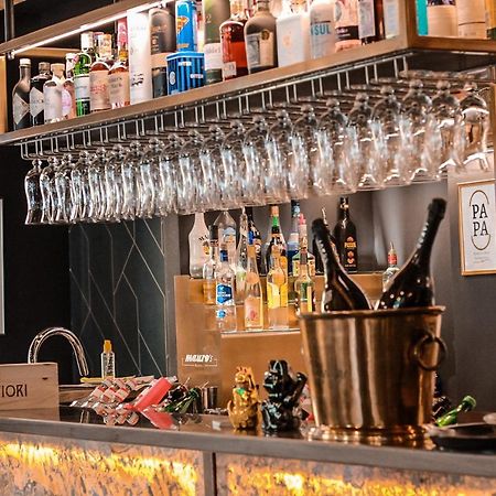 积发 黑鹰旅馆酒店 外观 照片