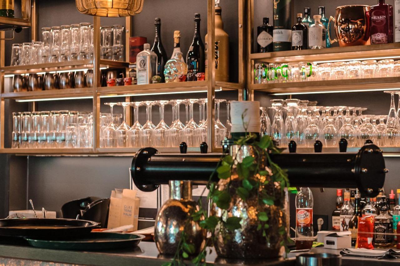 积发 黑鹰旅馆酒店 外观 照片